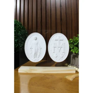 Acrilico com Medalhão N.Sra das Graças Frente e verso - Pó de Mármore - 22x29cm