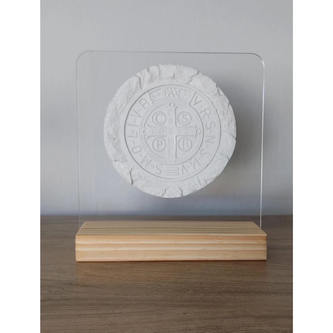 Acrilico com Medalha de São Bento com borda - Pó de Mármore - 16x15cm