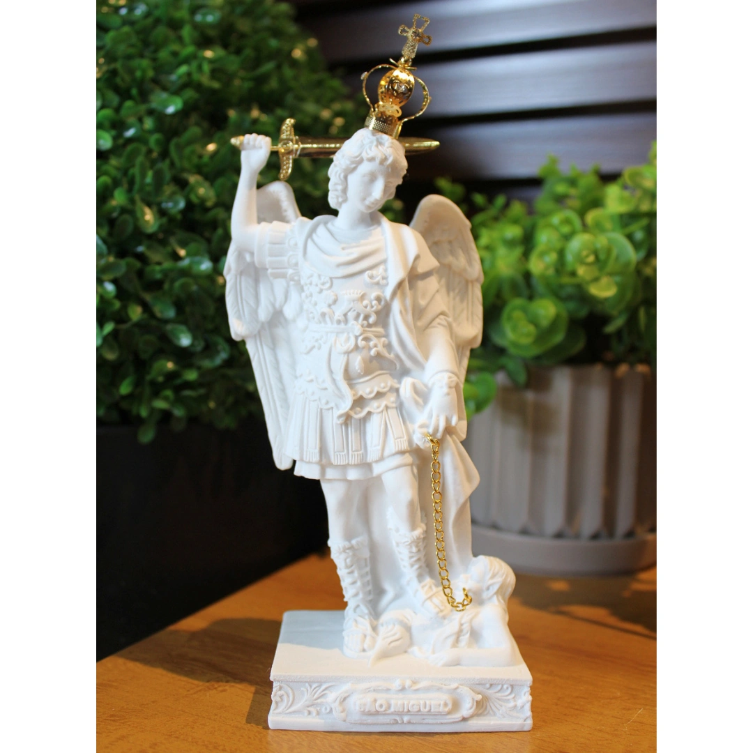São Miguel do Monte Gargano - Pó de Mármore - 18cm - com coroa e espada banhado a ouro