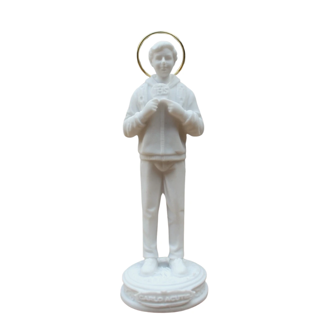 Carlo Acutis - Pó de Mármore - 10cm - com resplendor banhado a ouro