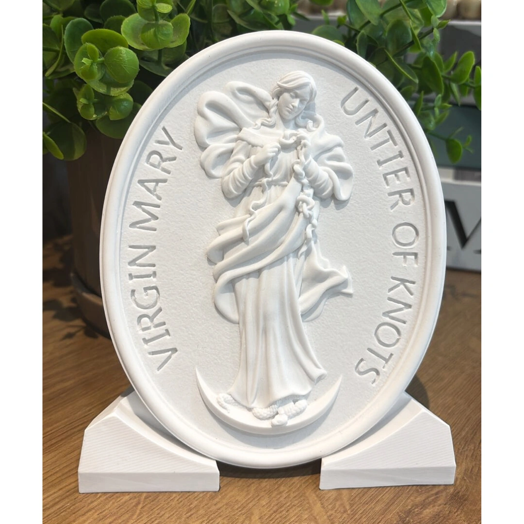 Medalha Desatadora dos Nós com base - Pó de Mármore - 15x12cm