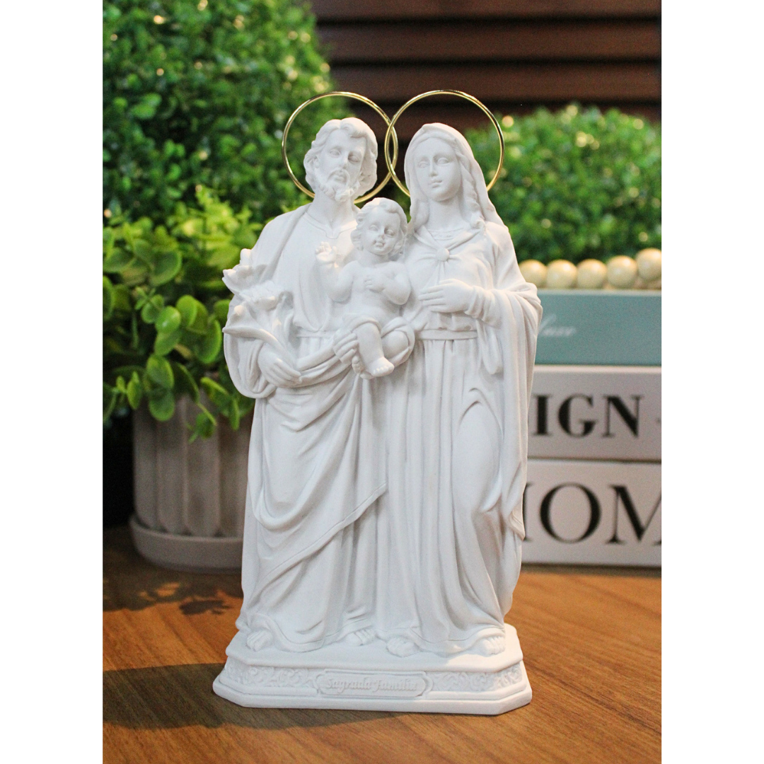 Sagrada Familia II - Pó de Mármore - 20cm - com resplendor banhado a ouro